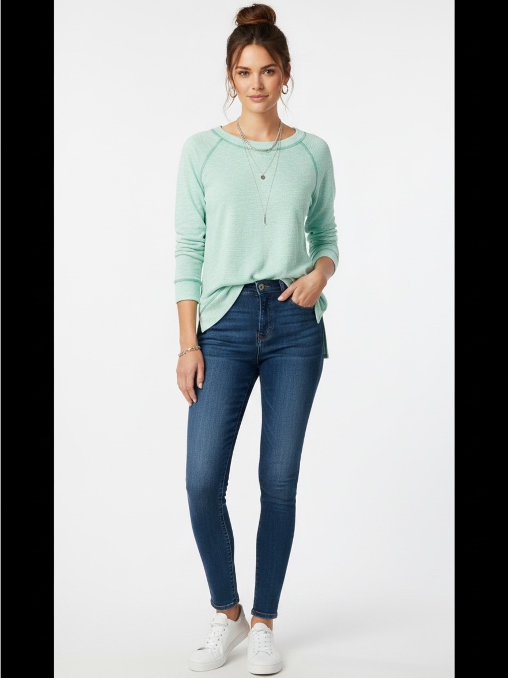 Freeloader Pastel Green Lightweight Long Sleeve Women’s Shirt Top Sz Medium